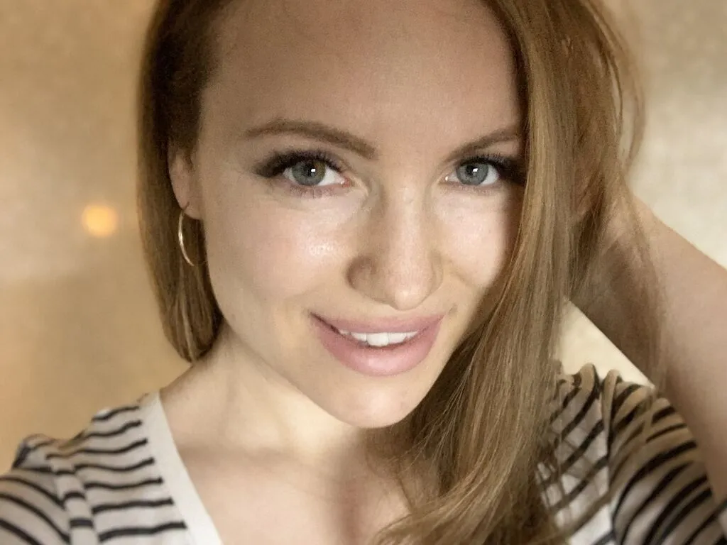 JannyJones – webcam model profile photo