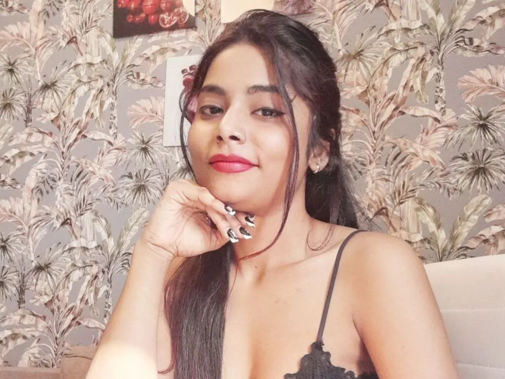 SarahDejay – webcam model profile photo