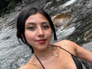 AgatheRoux – webcam model profile photo