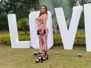 Antonellawilliam – webcam model profile photo