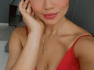 AuroraPonce – webcam model profile photo