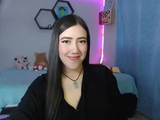 AuroraShyrzt – webcam model profile photo