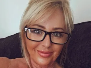 CougarKendra – webcam model profile photo