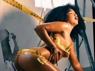 DalilaHeinz – webcam model profile photo