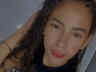 evelin_shy – webcam model profile photo