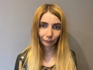 KayleeAlberta – webcam model profile photo