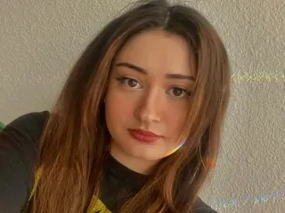 MaddyMartinez – webcam model profile photo