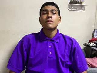 marcuswiills19 – webcam model profile photo