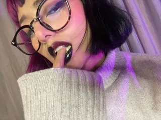 MartiinaAlvarez – webcam model profile photo