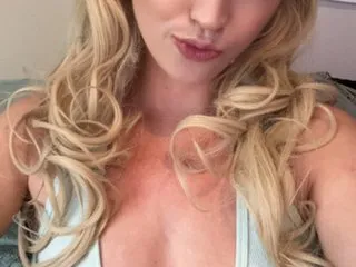 Roryjade – webcam model profile photo