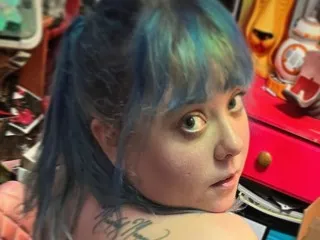 SleazeLouize performer thumbnail