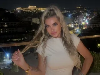 SummerBee – webcam model profile photo